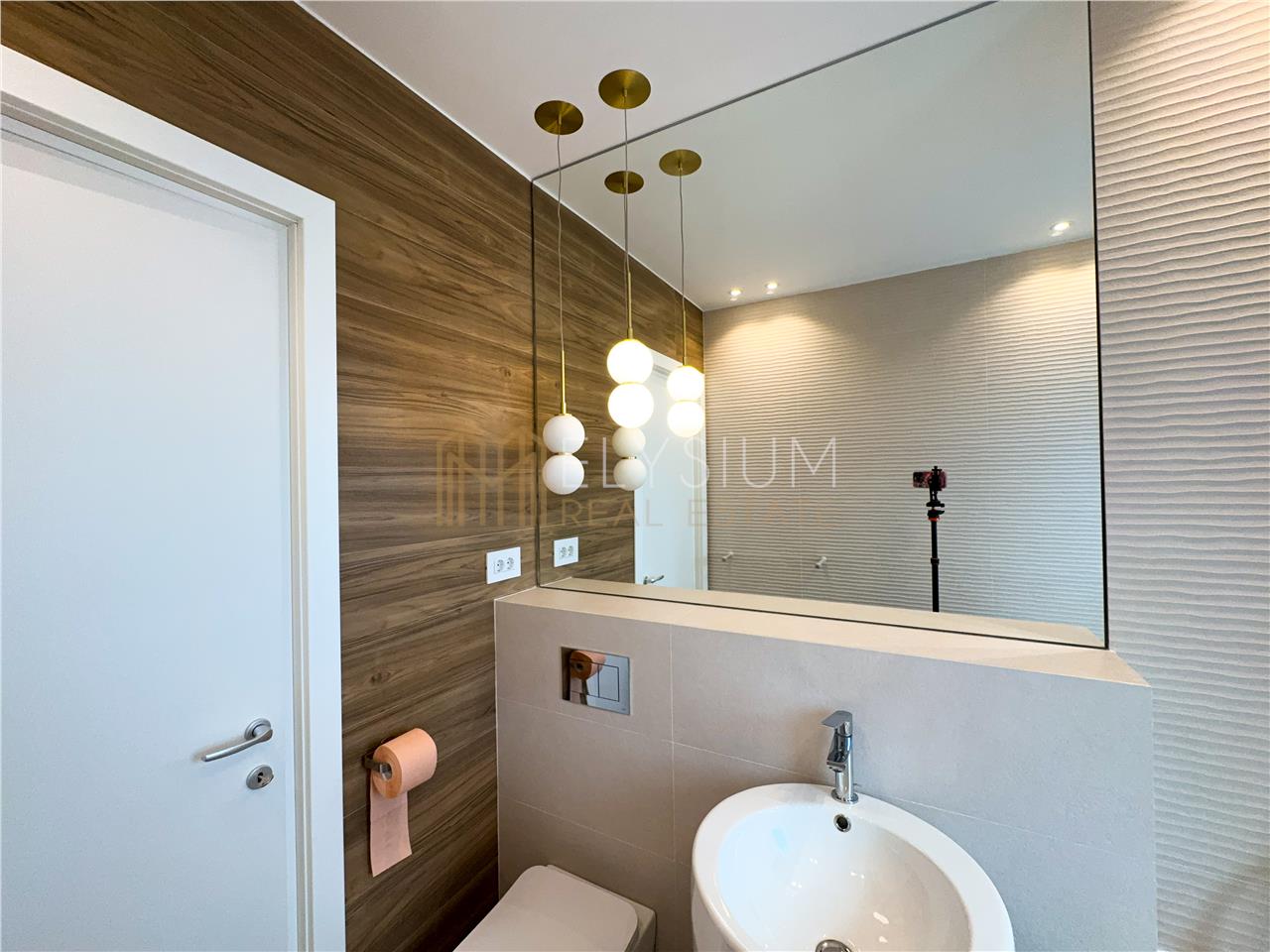 Apartament 3 camere de inchiriat Kiseleff Apartament 3 camere de inchiriat Kiseleff