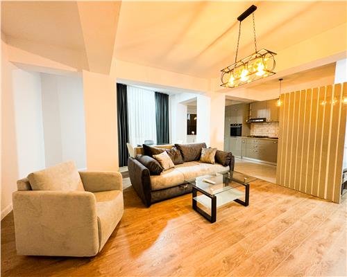 Apartament 3 camere de inchiriat Piata Victoriei