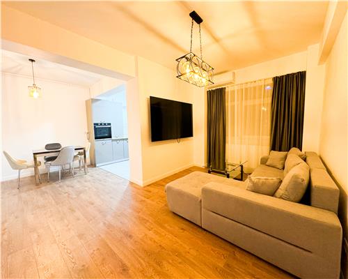 Apartament 2 camere de inchiriat Piata Victoriei